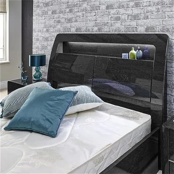 Mage Black High Gloss Bed