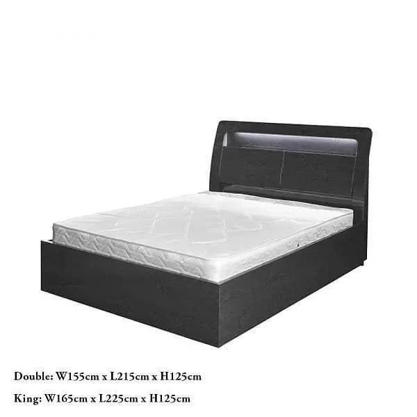 Mage Black High Gloss Bed